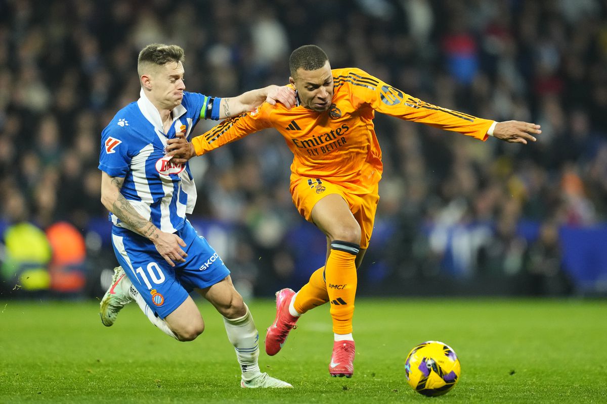 Carlos Romero: Từ tranh cãi đến người hùng của Real Madrid